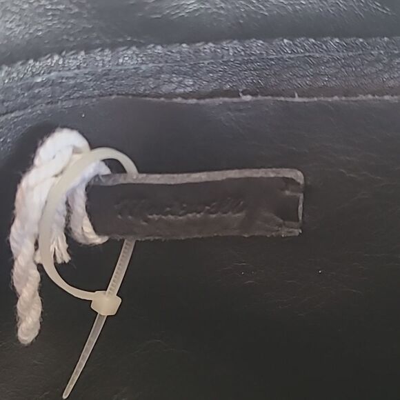 Madewell The Piazza Bucket Bag Black Leather Adustable Crossbody - Picture 12 of 15